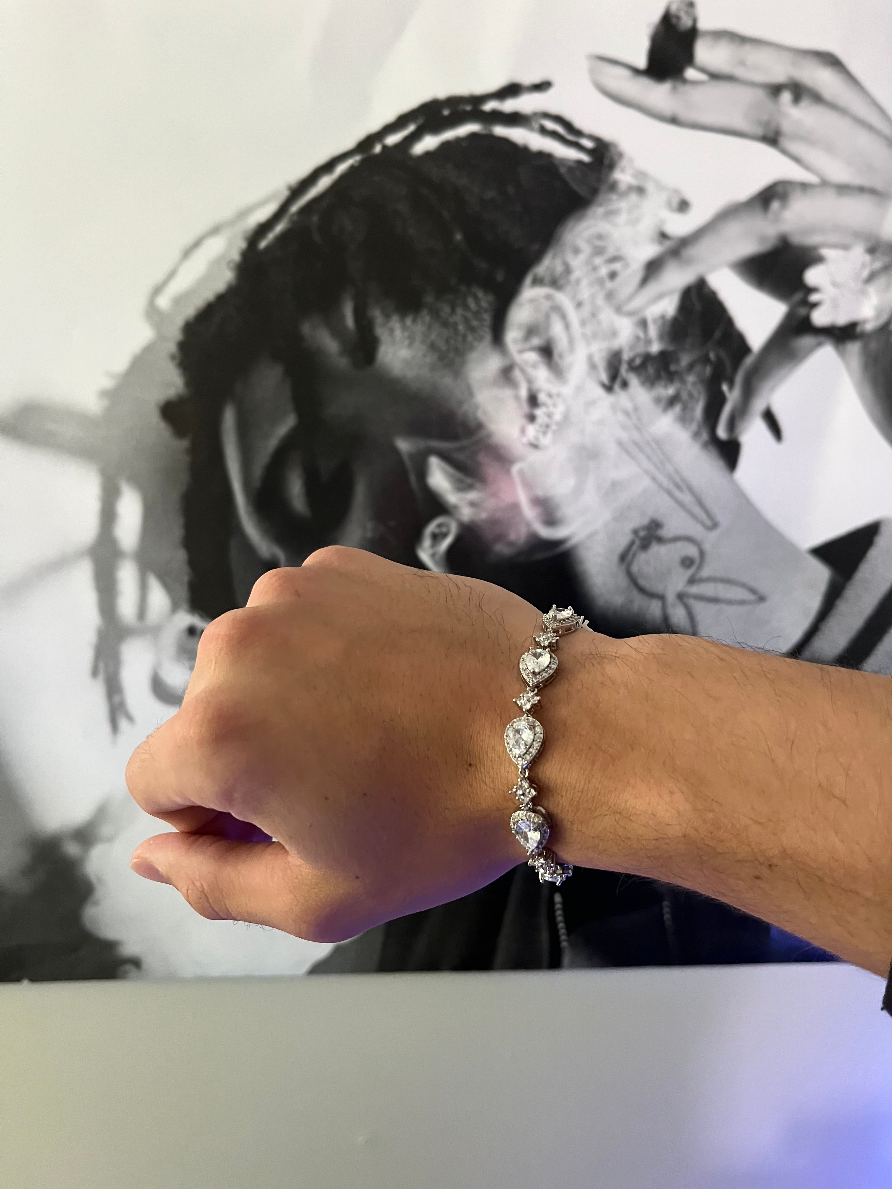 "lost tears" bracelet